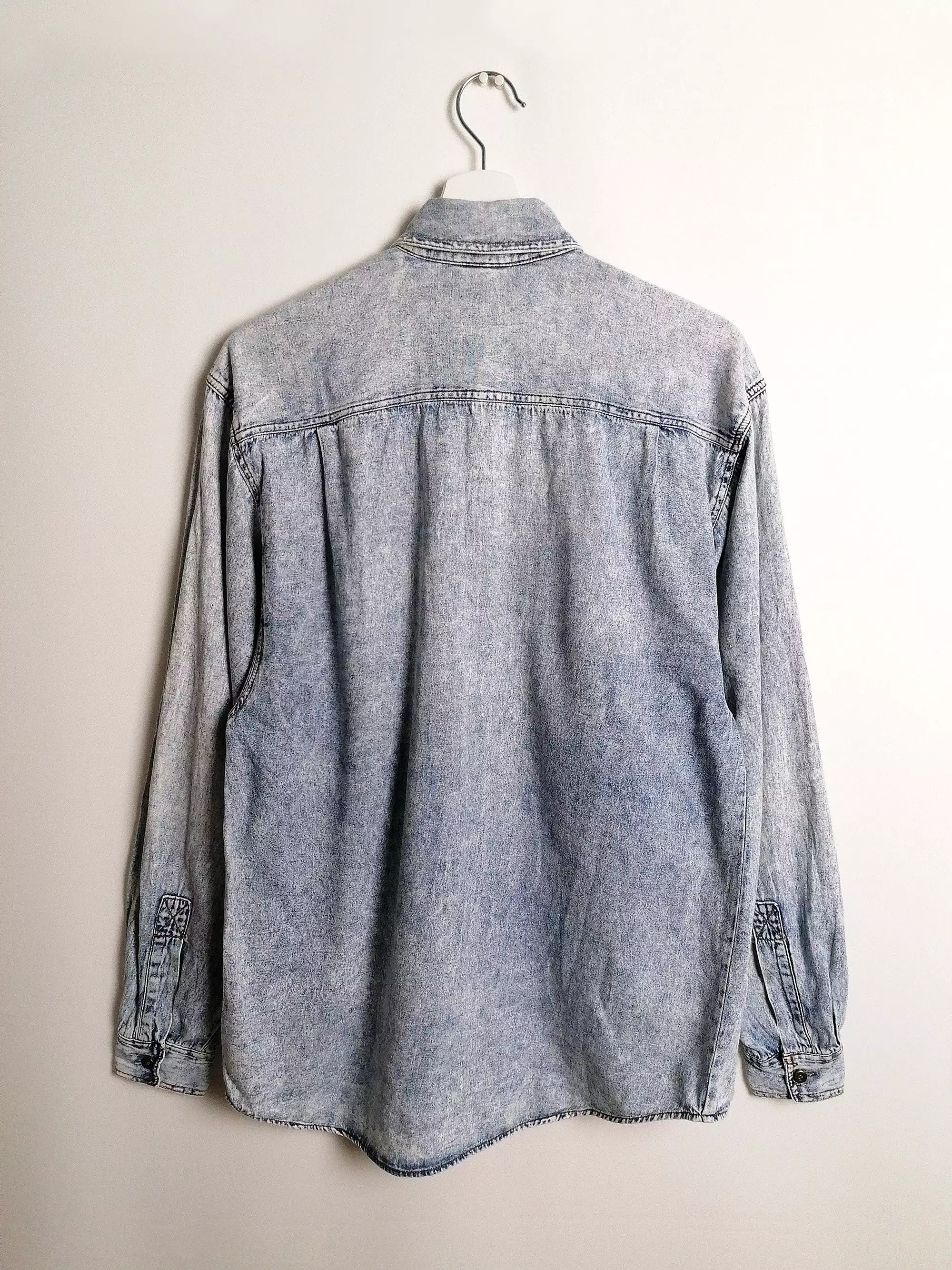 80's Unisex Acidwash Boyfriend Shirt - size S men