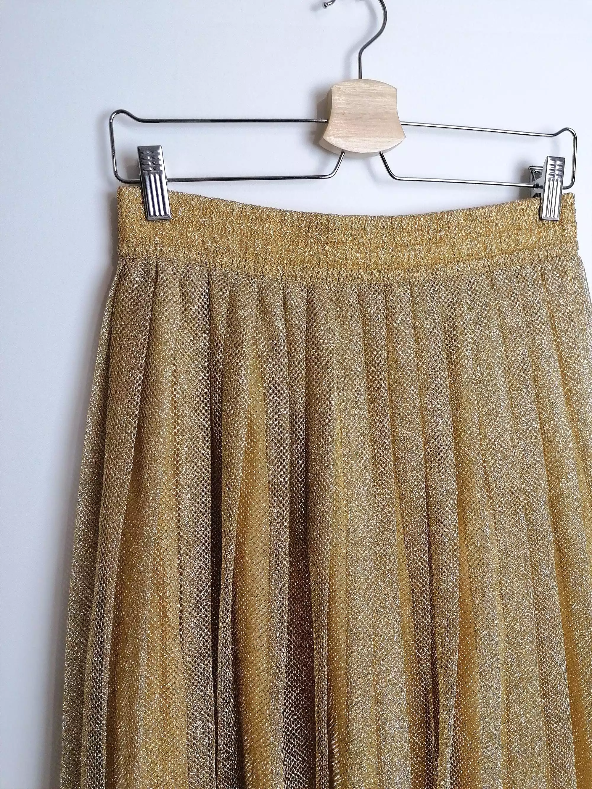 80's VERA MONT Gold Mesh Full Skirt - size M-L / UK 14 / F 42