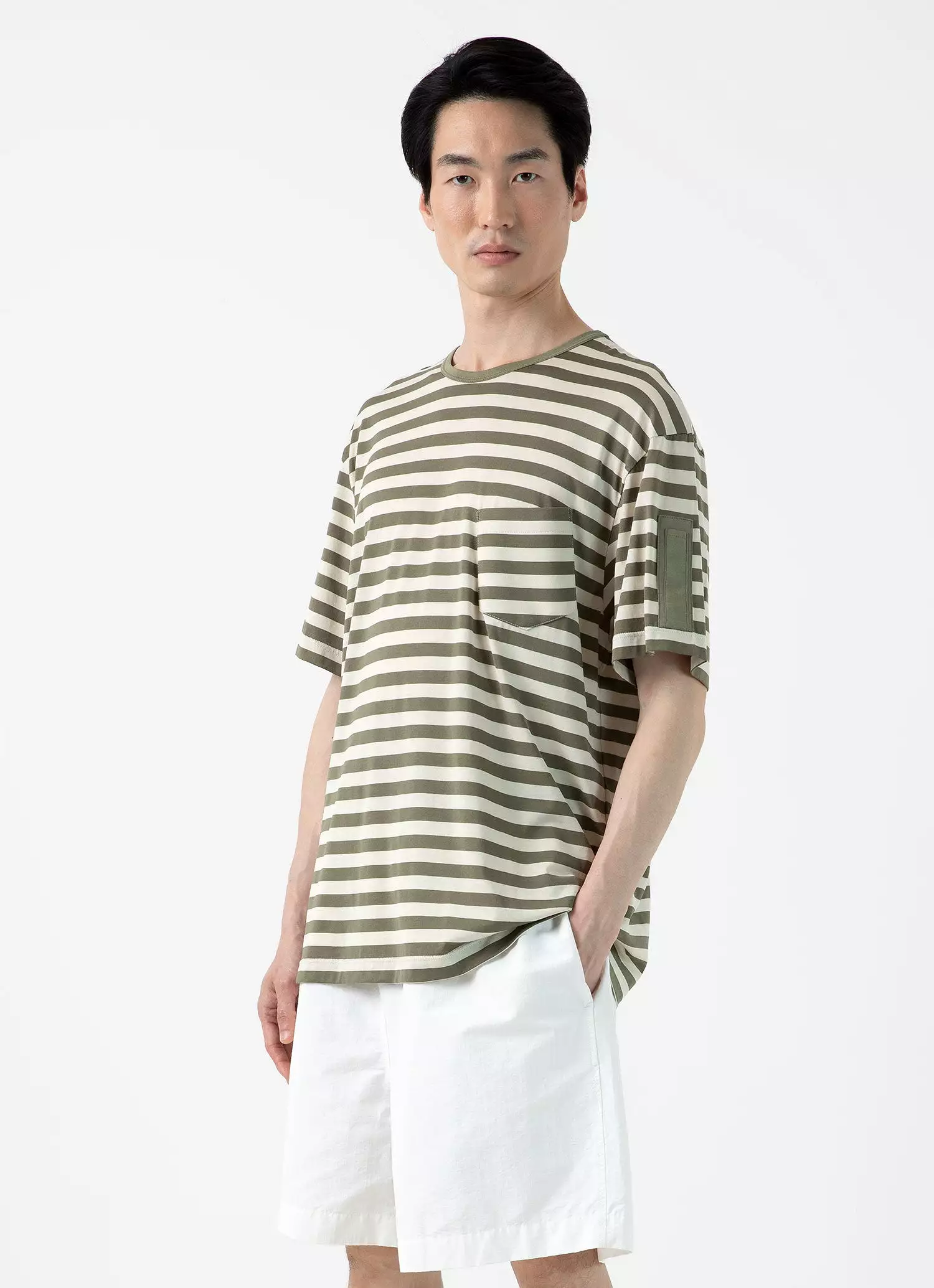 Men's Sunspel x Nigel Cabourn T-shirt in Army Green/Stone White