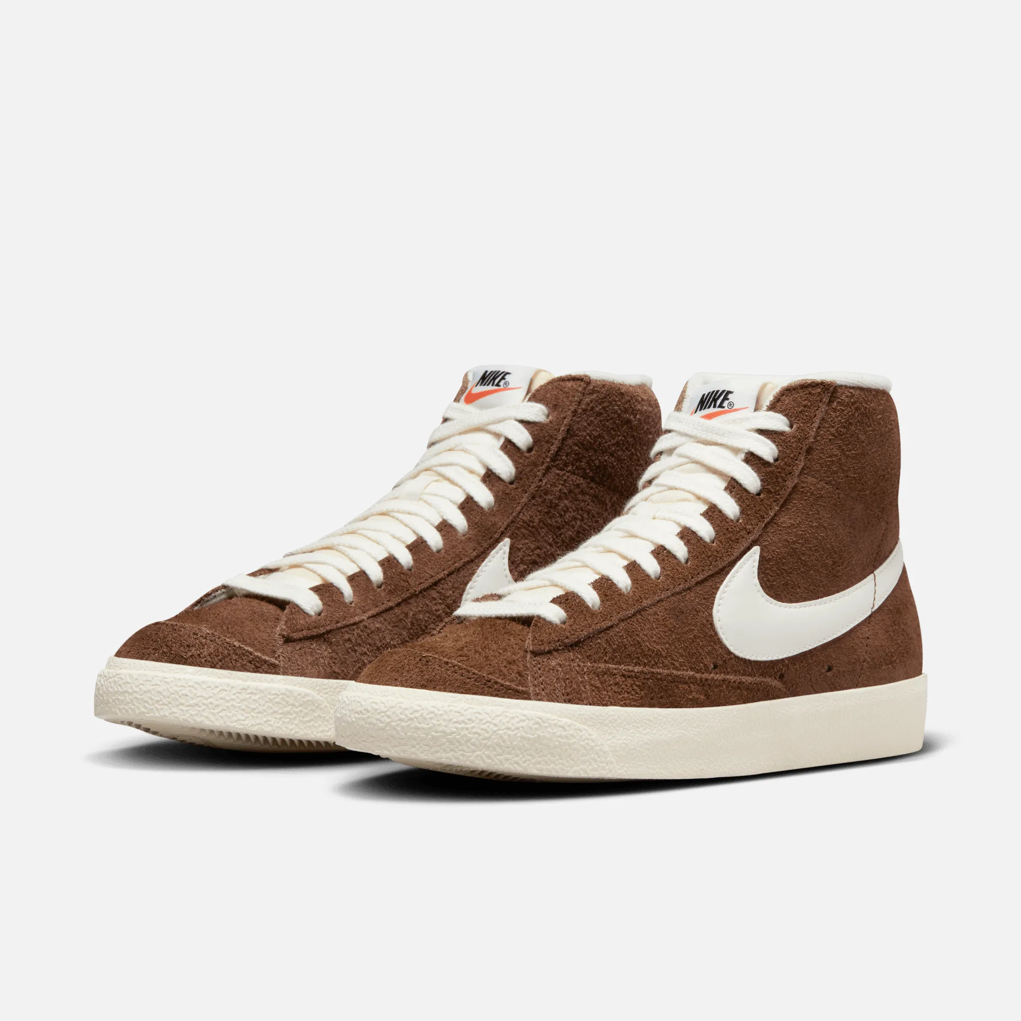 Nike Women's Blazer Mid '77 Vintage Cacao Wow